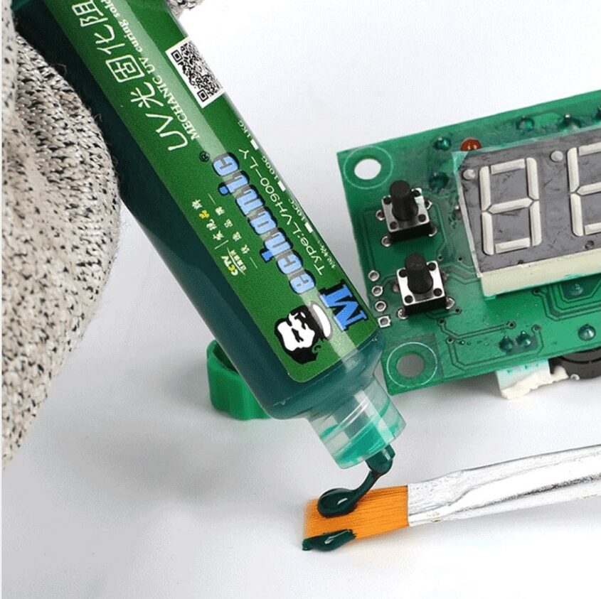 Hình ảnh minh hoạ công dụng Keo Dán Linh Kiện điện tử 