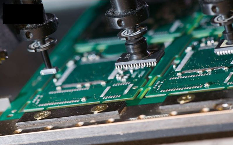 Keo Dán Nhanh Cho Linh Kiện Điện Tử: Giải Pháp Kết Dính Chính Xác – Bền – Không Hư Hại 3 Keo dùng trong ngành điện tử - Minh Châu